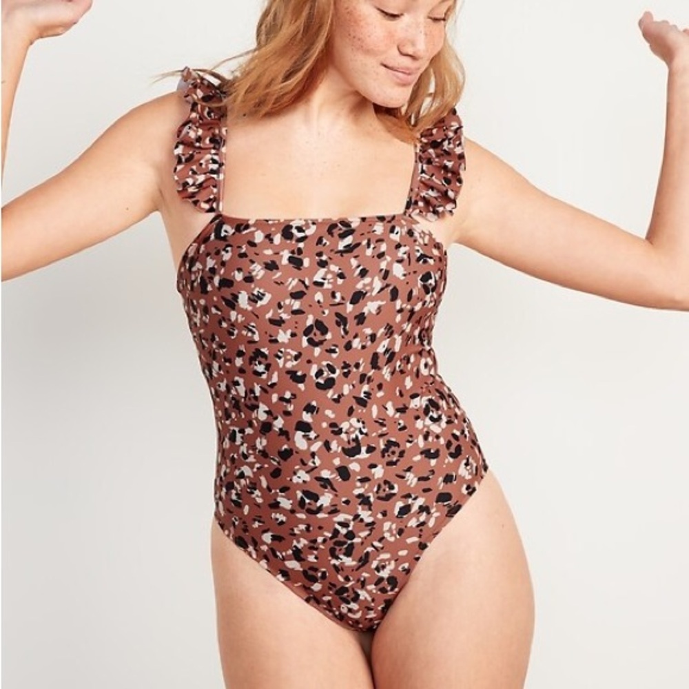 Old Navy Square-Neck Ruffled Strap French-Cut One-Piece Swimsuit